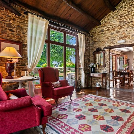 Casa Peleyon Bed & Breakfast Castropol Bagian luar foto
