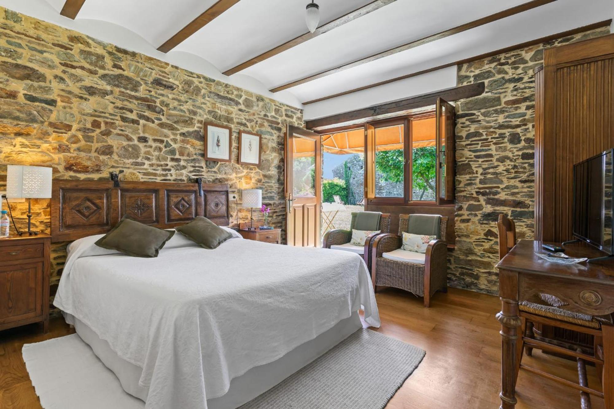 Casa Peleyon Bed & Breakfast Castropol Bagian luar foto