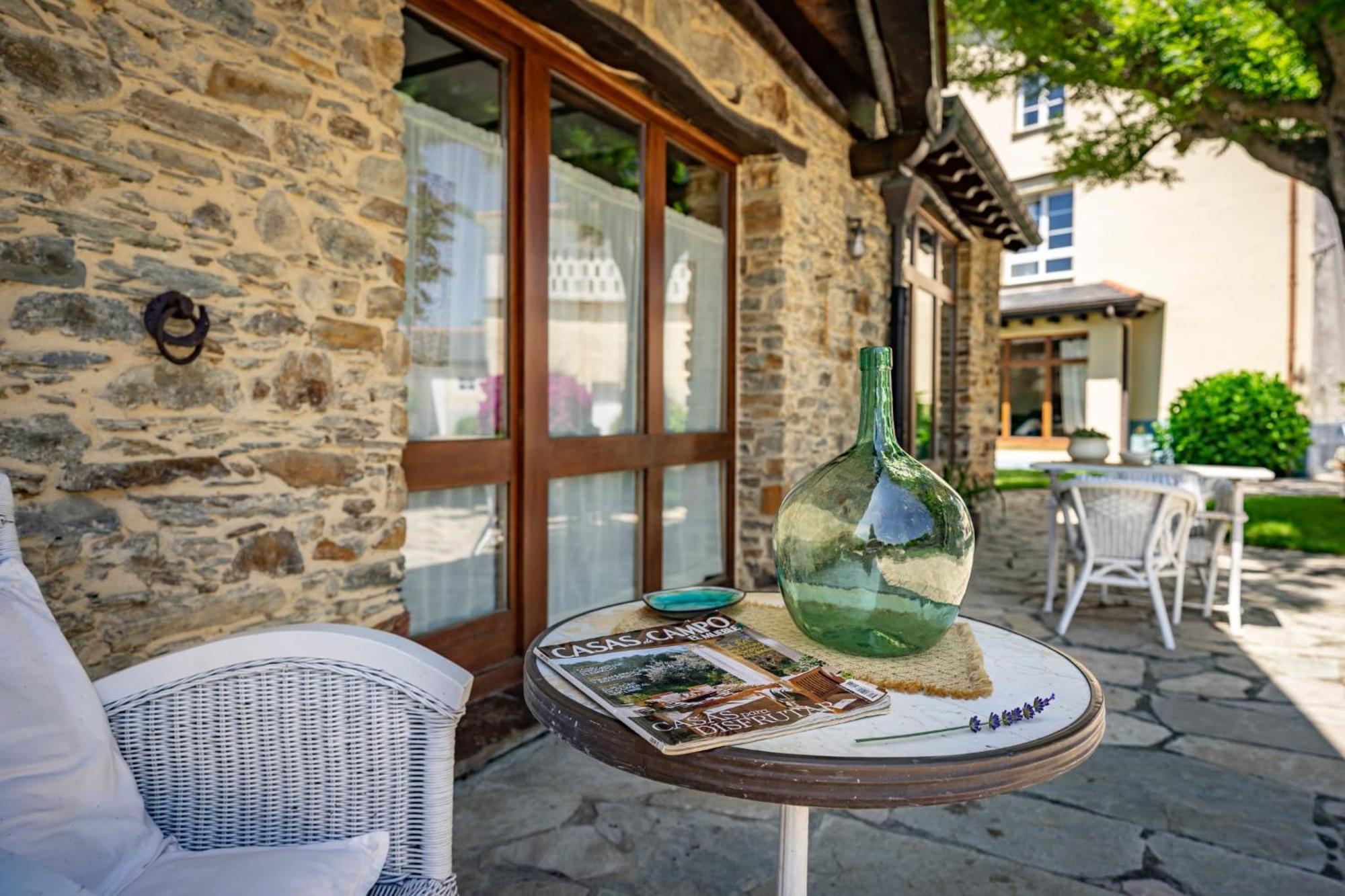 Casa Peleyon Bed & Breakfast Castropol Bagian luar foto