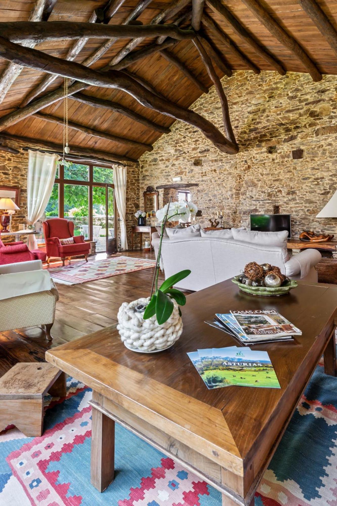 Casa Peleyon Bed & Breakfast Castropol Bagian luar foto